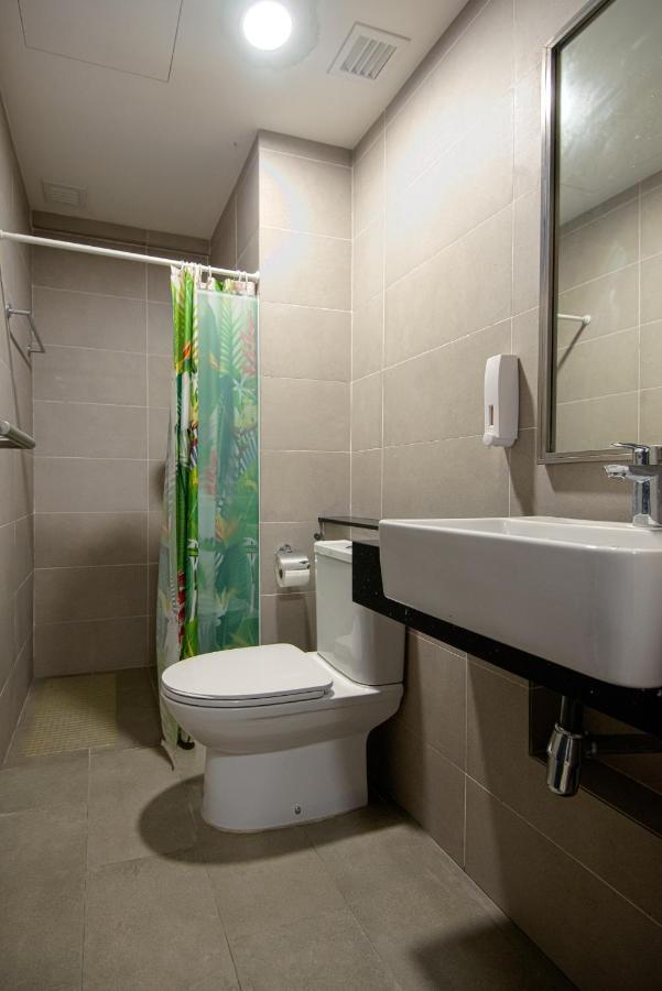 Casa Orient @ Macalister 218 ❈中路218东方之家 3Br 8Pax Apartamento George Town Exterior foto